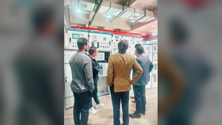 Διαφάνεια εργοστασίου: Επίσκεψη στο χώρο του πελάτη για παραγγελία